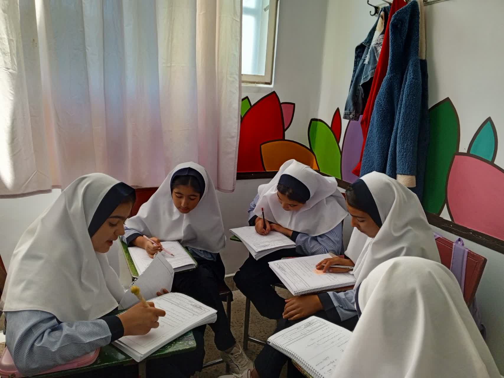 انجام تکالیف ریاضی به صورت گروهی