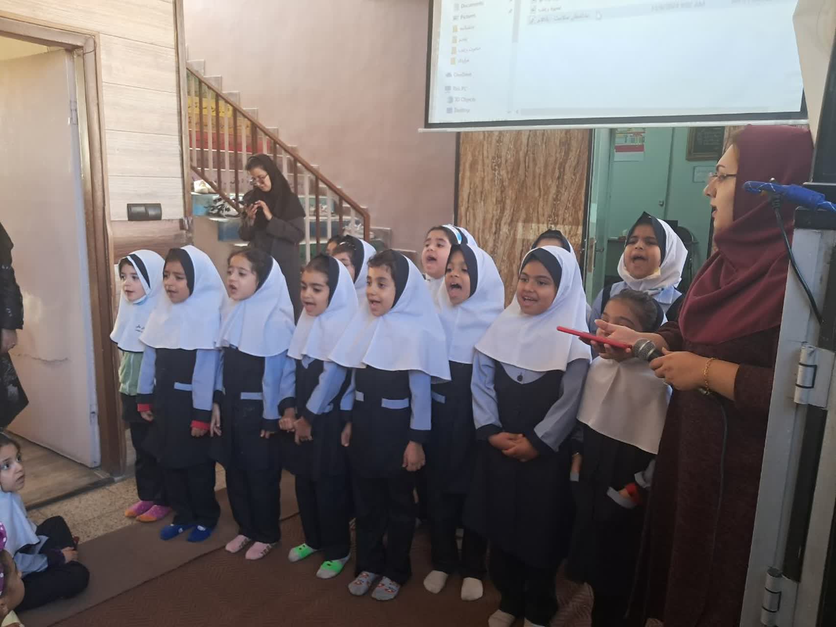 سرود کلاس اول به مناسبت میلاد حضرت زینب (روز پرستار)