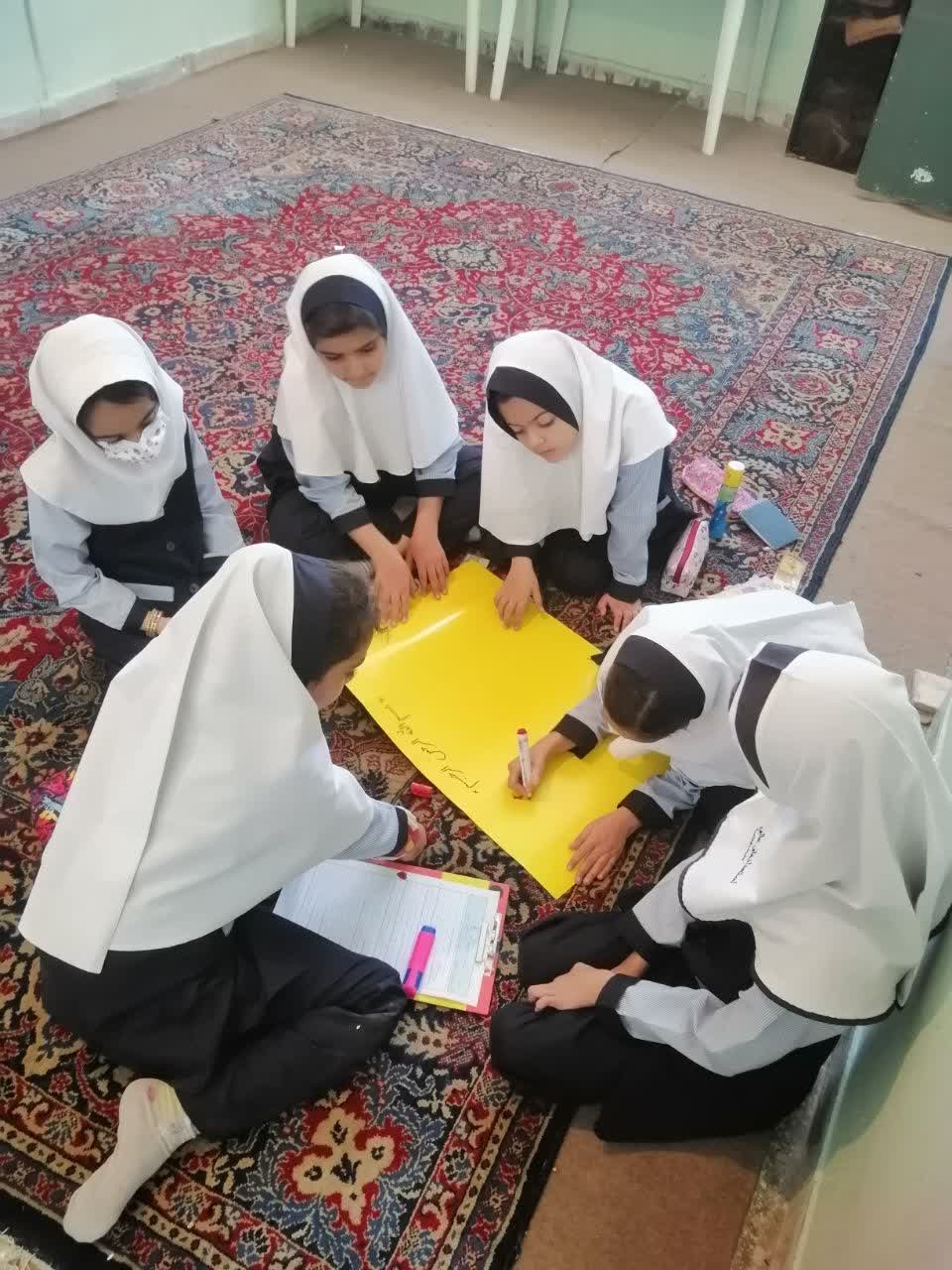 خلاقیت برای درست کردن علائم نگارشی